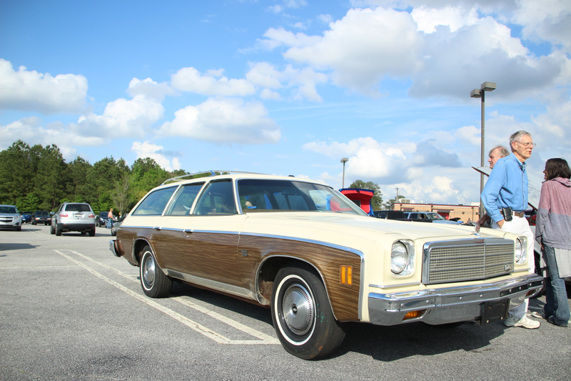 Illustration for article titled Took the Boomer Special to a Chevy Club Cruise In
